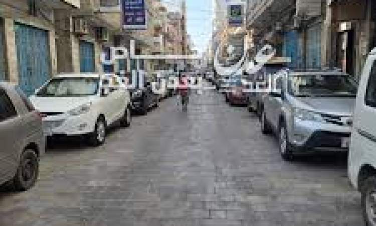 عدن المحتلة.. إضراب شامل لتجار كريتر احتجاجاً على جبايات المليشيات